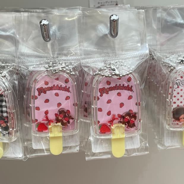 몬치치 팝업 키링 판매