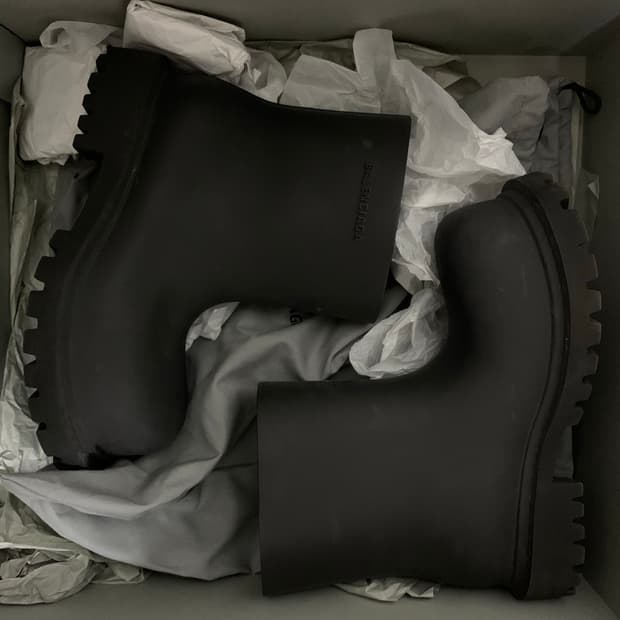 [42] 발렌시아가 스테로이드 부티 부츠