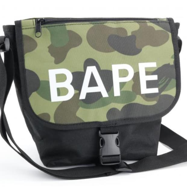 베이프 크로스백