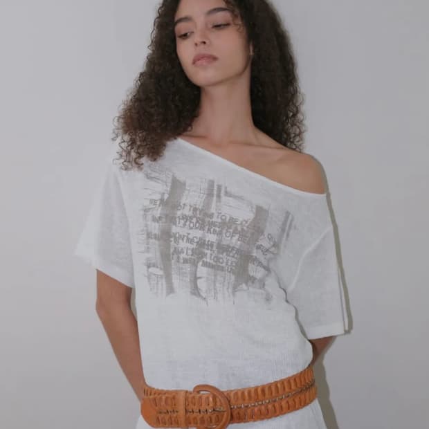 오디너리 홀리데이 루즈핏 티셔츠 LOOSE FIT T-SHIRT