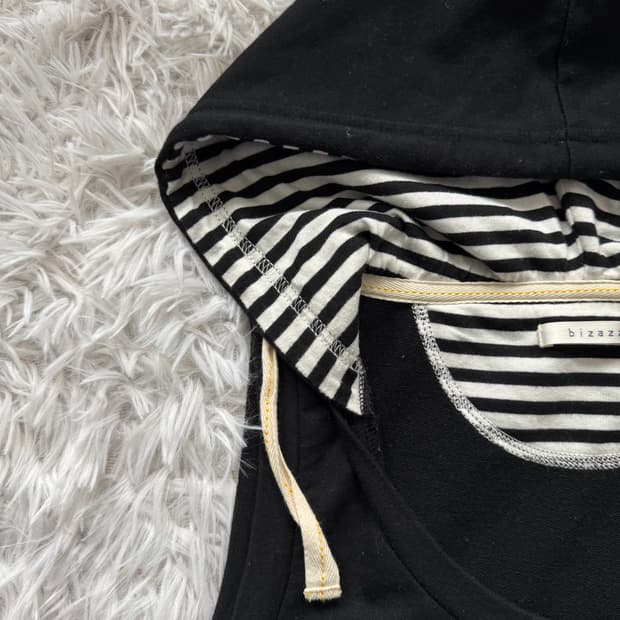 BIZAZZ 일본빈티지 y2k 후드티 노드 나시 후드 모리걸 M 37