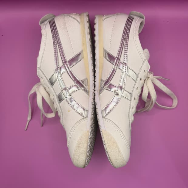 오니츠카타이거 멕시코 66 화이트 실버 (235mm)