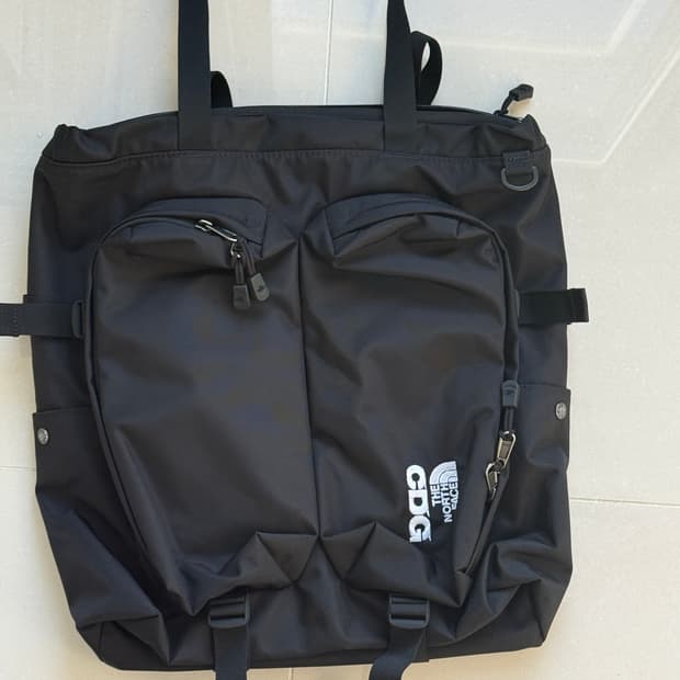 꼼데가르송 노스페이스 콜라보 토트백 블랙