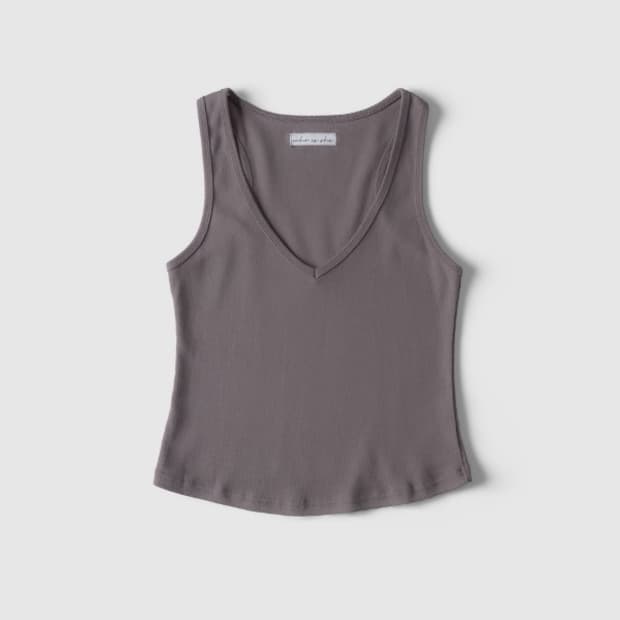 whoisshe soft sleeveless mauve