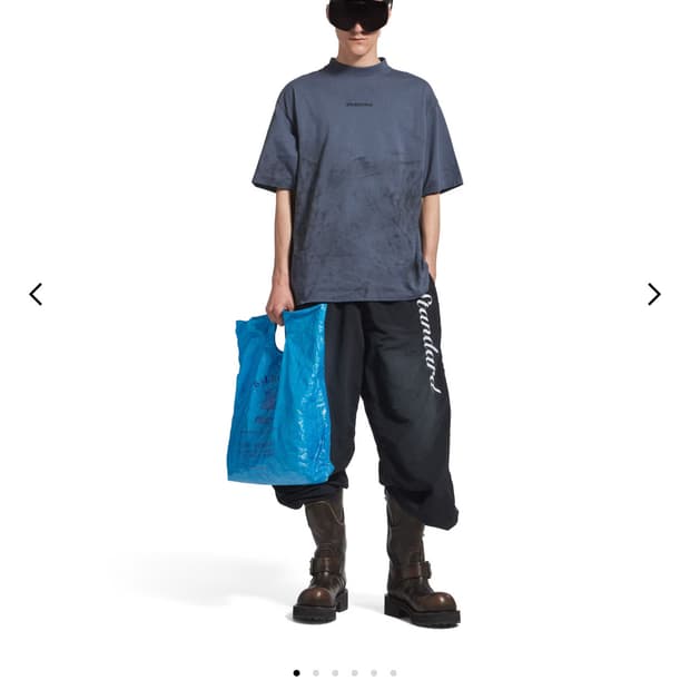 발렌시아가 페에디드 워싱 반팔티