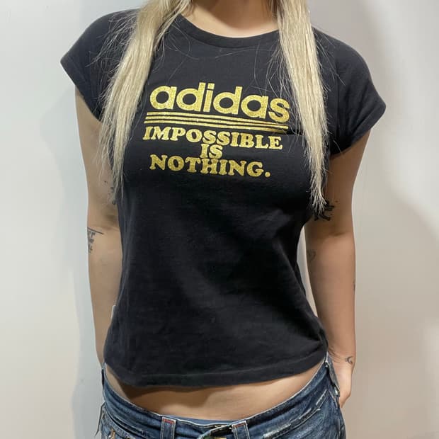 아디다스 Impossible 반팔 티셔츠 블랙