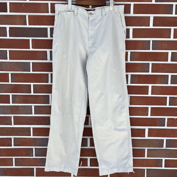 Levi's 아이보리 치노팬츠