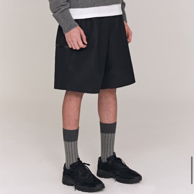 Negativethree 커브드 레이스 스니커즈