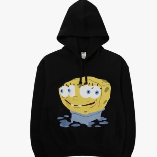 유니클로 스폰지밥 후드티 L