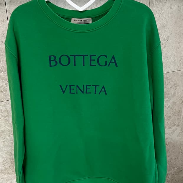 보테가 베네타 그린 로고 맨투맨 L정품