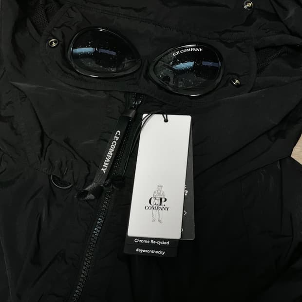 CP컴퍼니 크롬R 고글 자켓 블랙 52