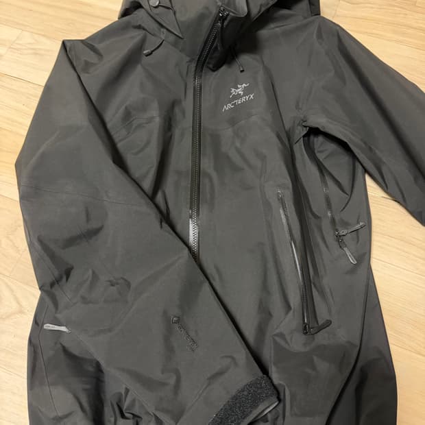 아크테릭스 베타AR 여성 S