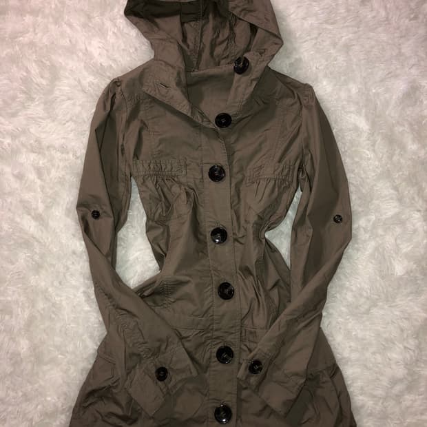 khaki brown outer ops