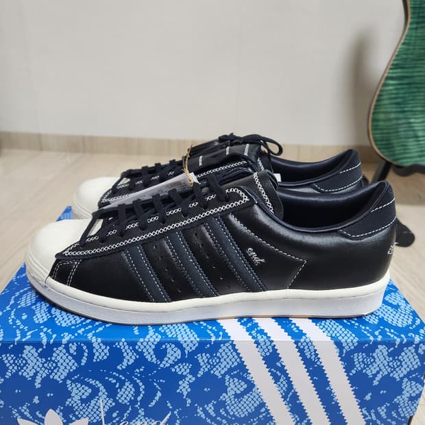 (270새제품) 아디다스 슈퍼스타 앤드 콜라보