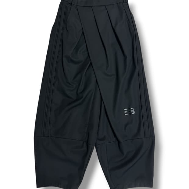 [네임세이크]  namesake wide trousers