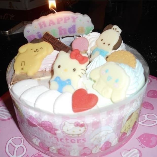 도트 폼폼 후드 집업