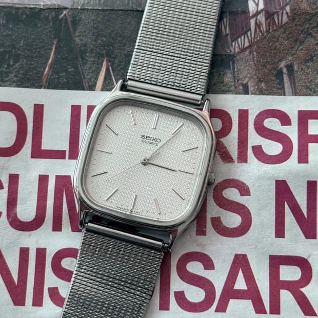 세이코 Seiko [희귀] NHK 각인 빈티지 세이코 쿼츠 (Seiko 