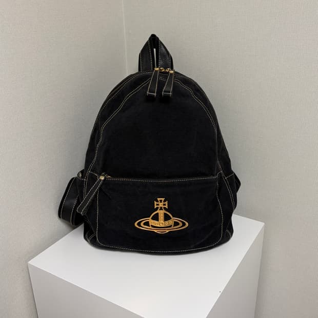 비비안웨스트우드 ORB금장 빅로고 코튼 백팩-블랙