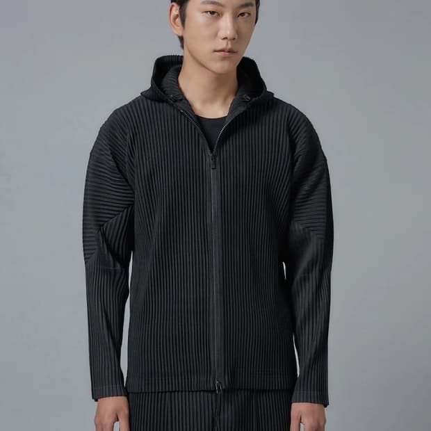 옴므플리세 후디 집업 자켓