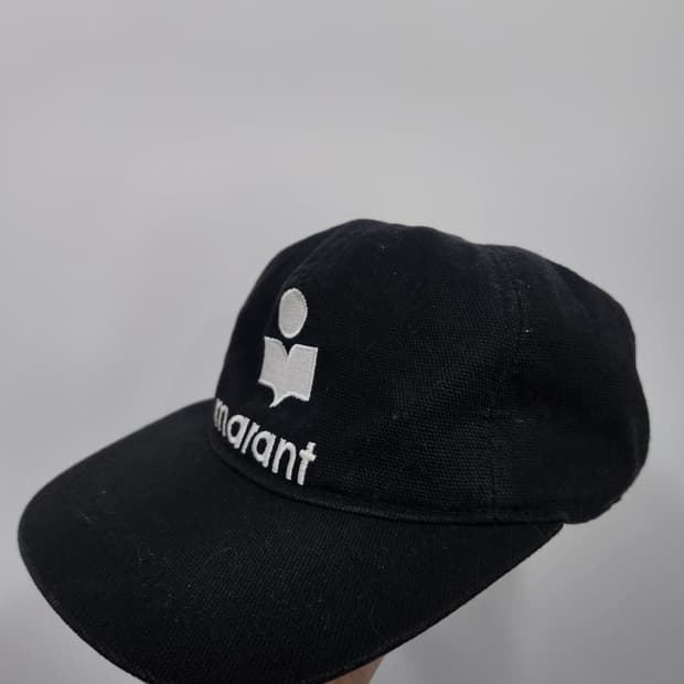 Isabel marant 로고 캡