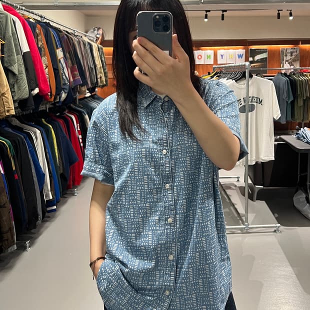 빈티지 패턴 반팔 셔츠
