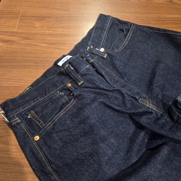 인테림 셀비지 데님