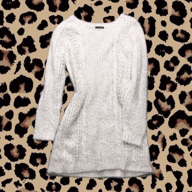 히메갸루 리즈리사깔 폭닥 아이보리 니트 원피스