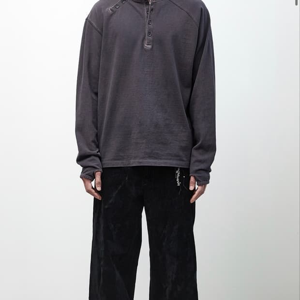 Hatcingroom double henry neck tee