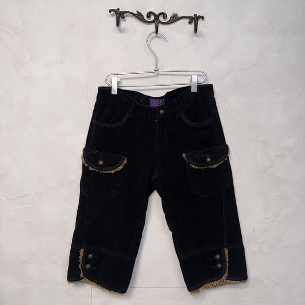 Black corduroy pocket lowrise pants