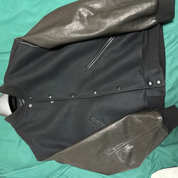 (3) sew 바시티자켓