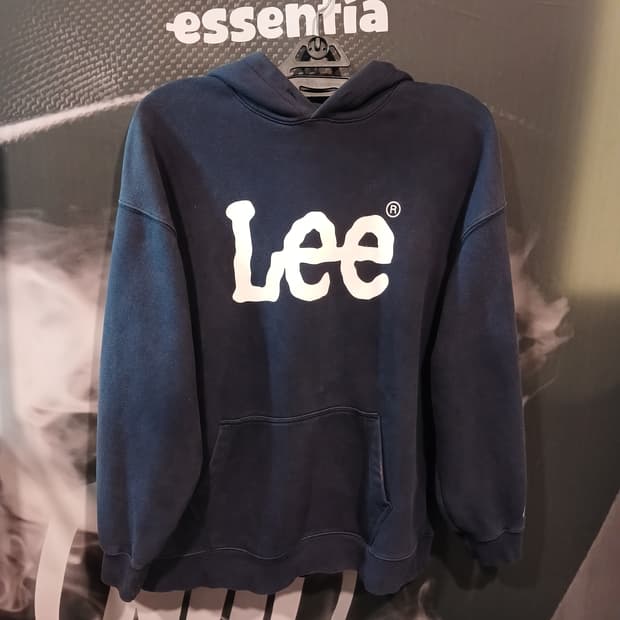 Lee 리 후드티
