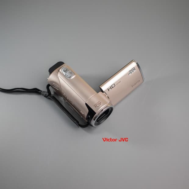 너무 예쁜빈티지캠코더 jvc gz hm670 (영상캡쳐본0)