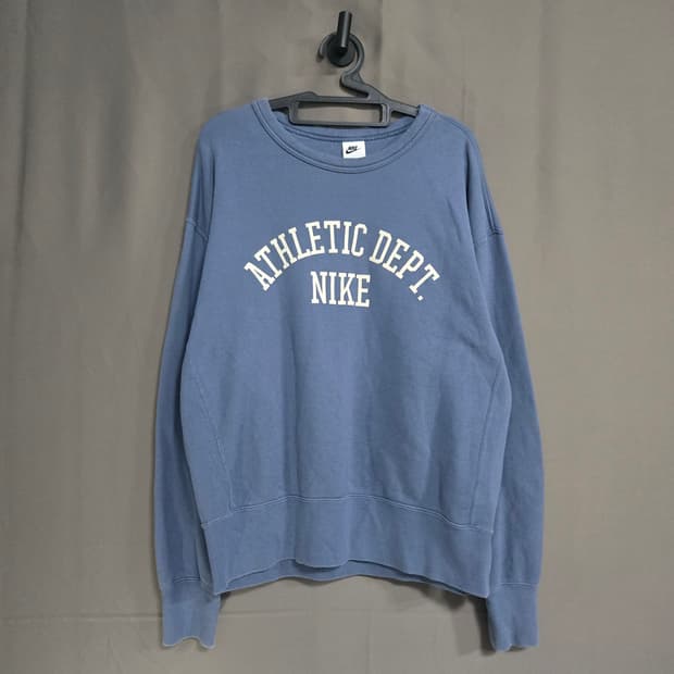 No.63 나이키 맨투맨 블루 Athletic Dept. 레터링 그래픽