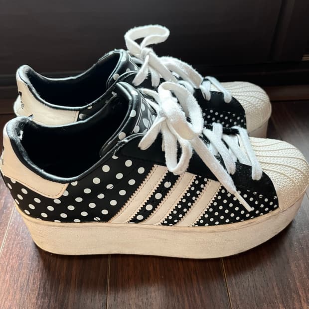 가격내림 없음) 아디다스 도트 슈퍼스타 플랫폼업 