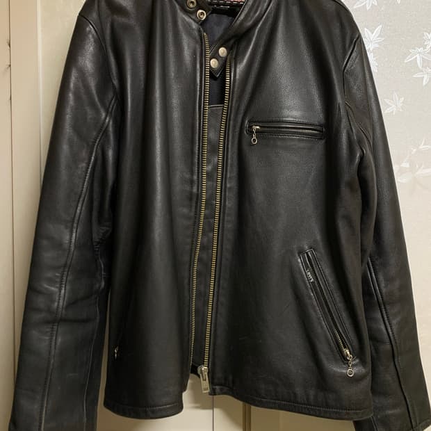 Levi’s cowhide leather 105
