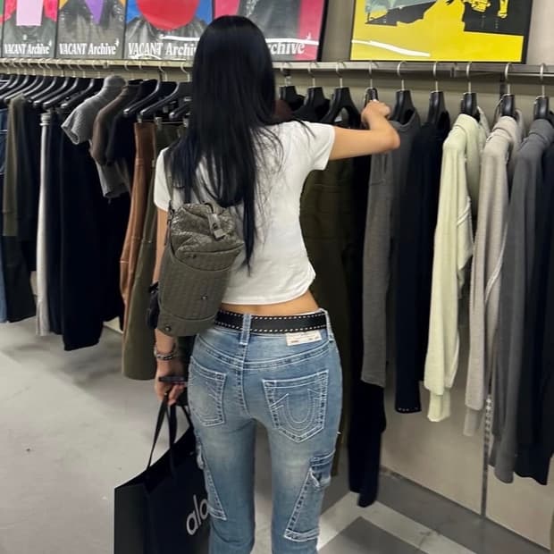 트루릴리젼 카고 부츠컷 팬츠 S 공홈품절
