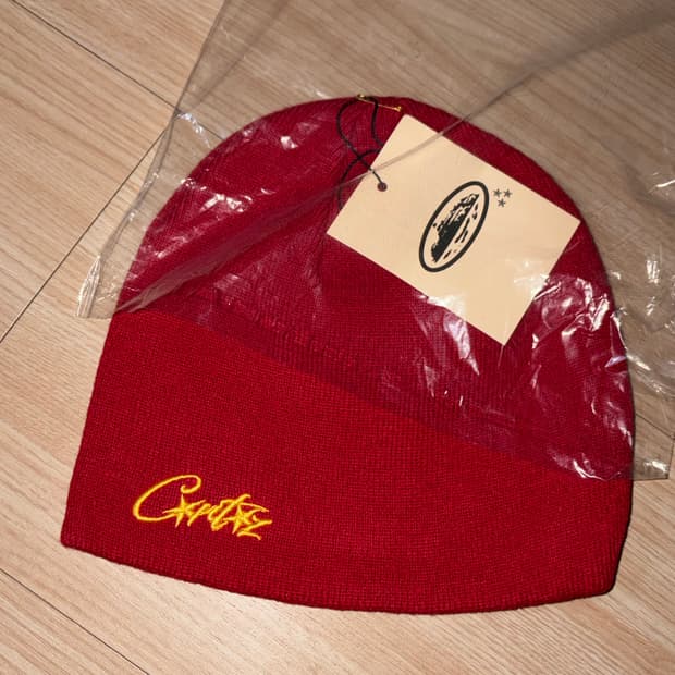 [새상품] 코르테이즈 비니 레드 컬러