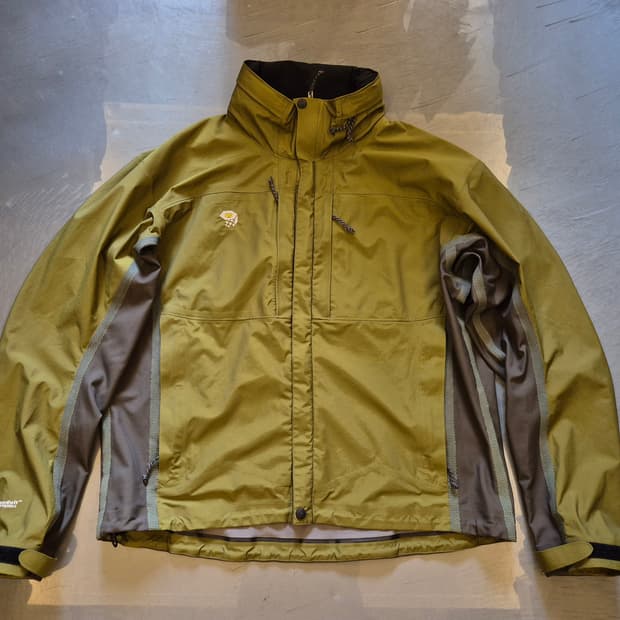 Mountain Hardwear conduit jacket