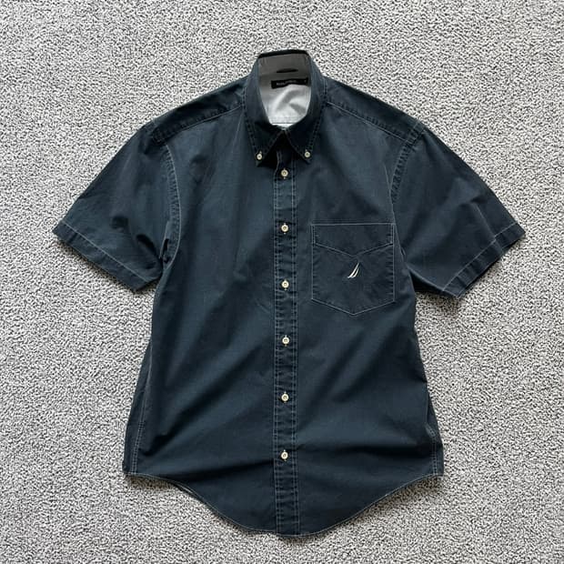 Nautica . 노티카 로고자수 반팔셔츠
