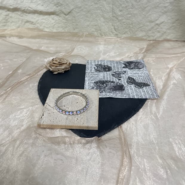 빈티지 홀로그램 오리엔탈 밴딩 회전 팔찌