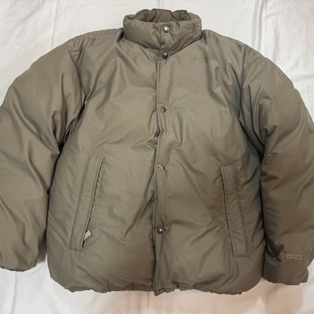 노스페이스 일본판 얼터레이션 시에라 패딩 베이지 M사이즈