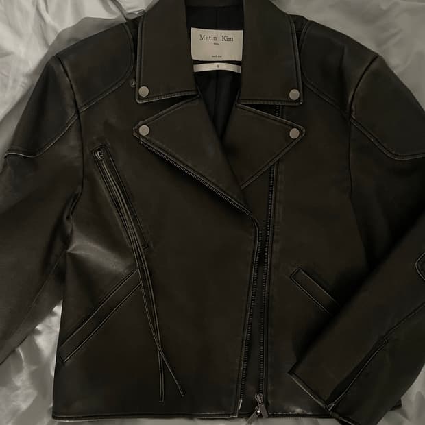 마뗑킴 가죽자켓