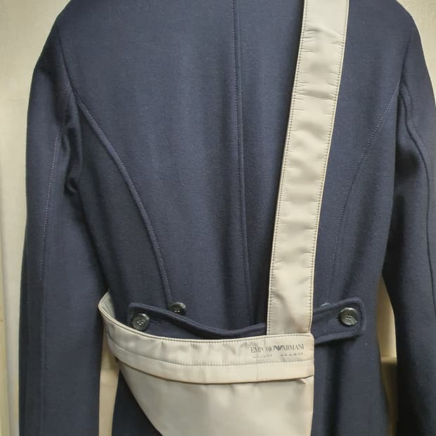 엠포리오 아르마니 미니 크로스백 