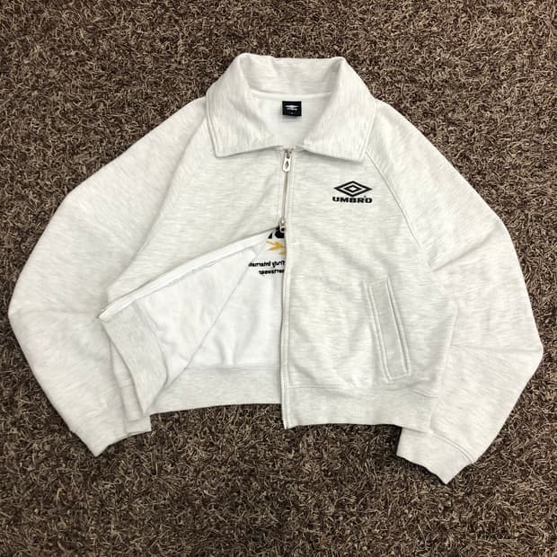 엄브로 빅로고 투웨이 스웻 집업 자켓