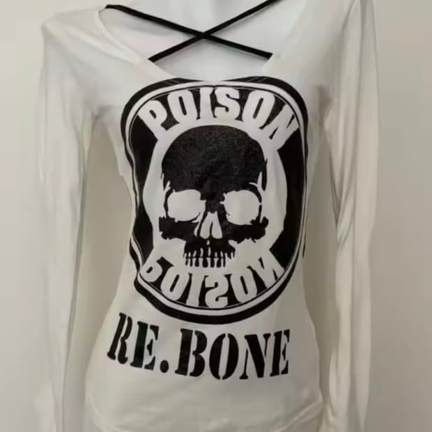 해골 펑크 y2k 롱슬리브