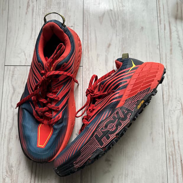 호카 스피드고트 4 트레일 러닝화 255mm