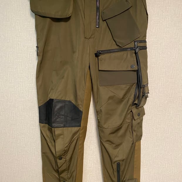 발렌시아가 16fw 텍티컬팬츠 