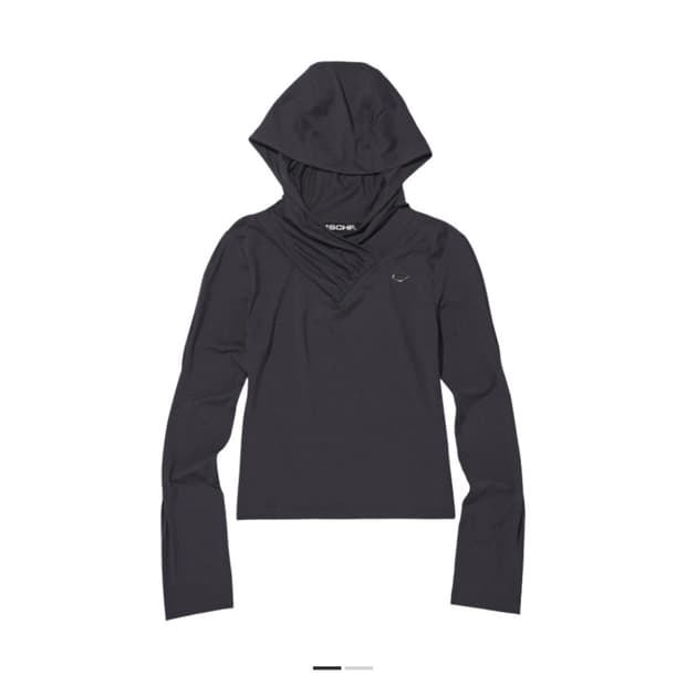 [S] 미스치프 후드 셔링 오버랩 탑 차콜