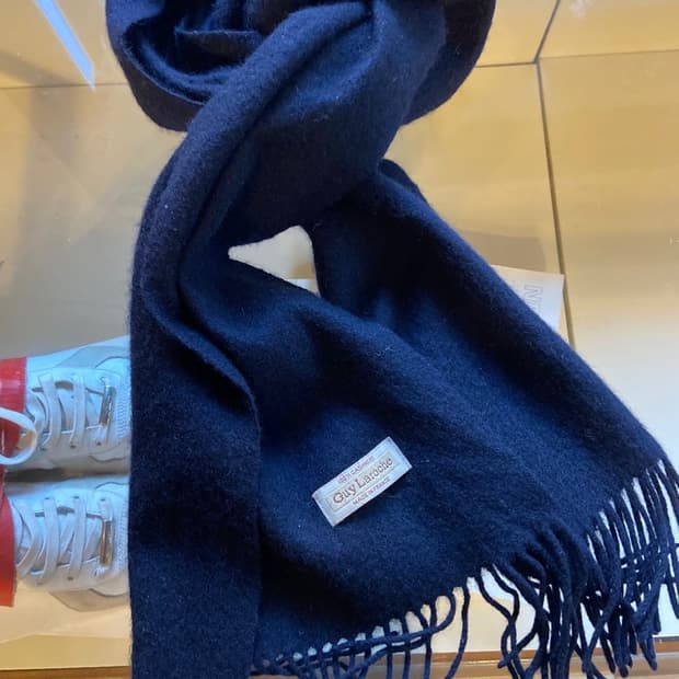 기라로쉐 캐시미어 머플러