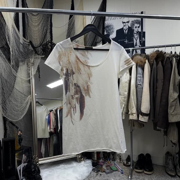 G.O.A 00s archive feather top 드림캐쳐 티셔츠